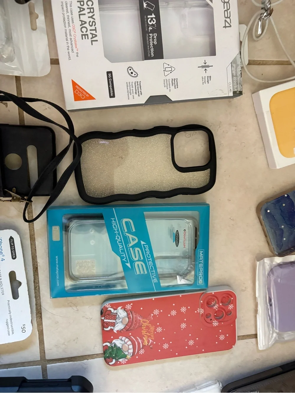 Assorted phone cases for iPhones/Samsung’s and others Fits Multiple Models